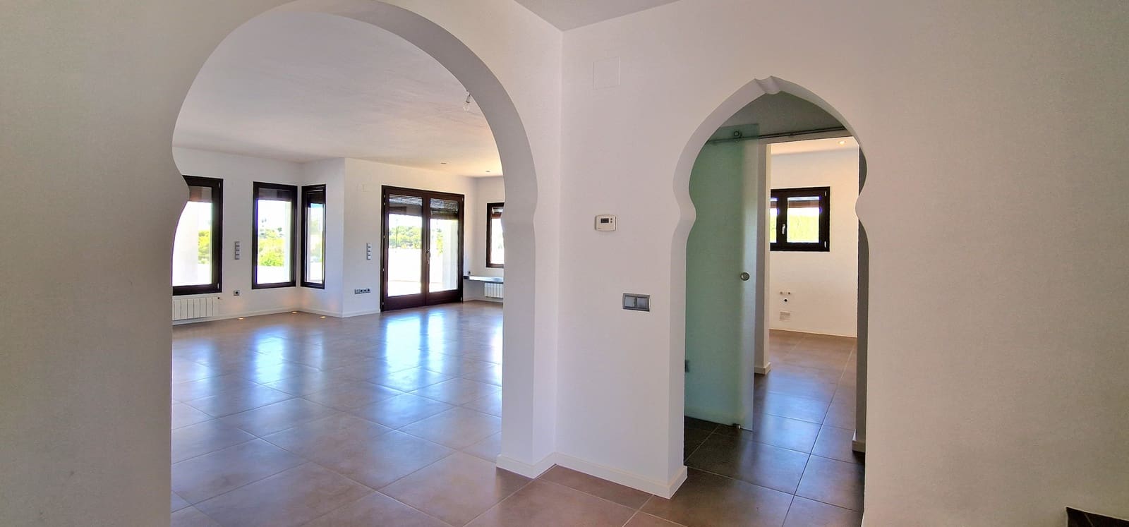 4 soveværelse Villa til salg i Moraira med swimmingpool - € 1.440.000 (Ref: 9136842)