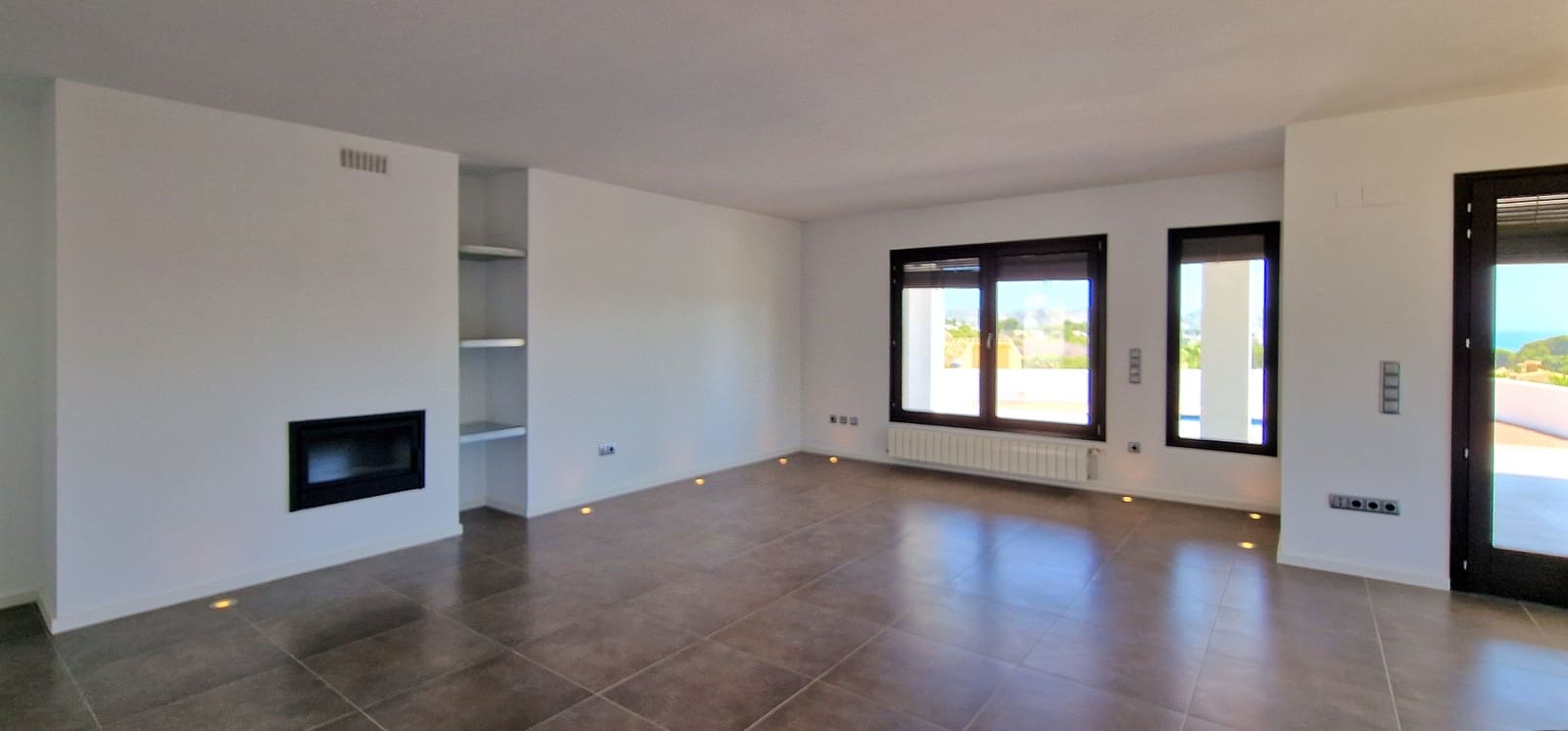 4 soveværelse Villa til salg i Moraira med swimmingpool - € 1.440.000 (Ref: 9136842)