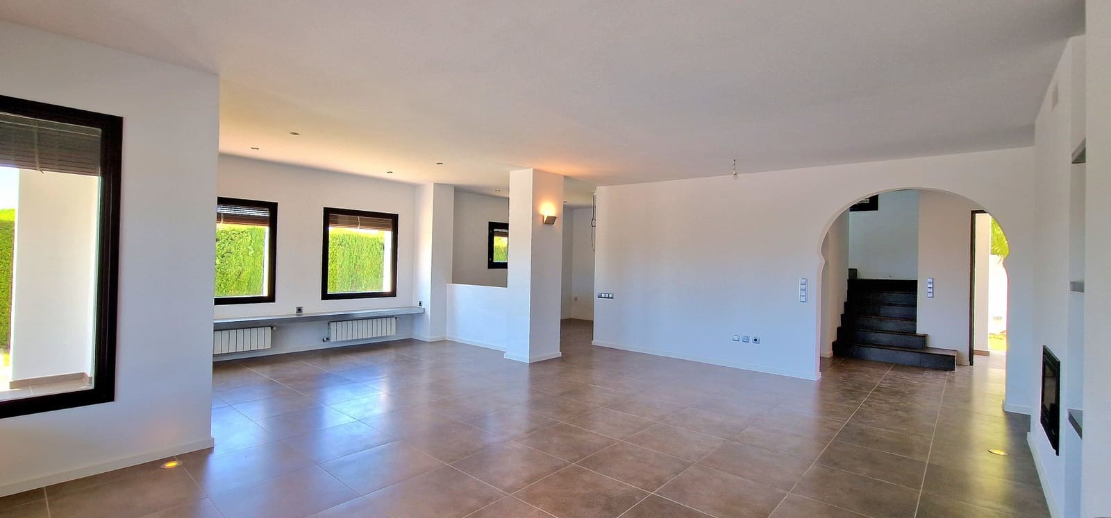 4 soveværelse Villa til salg i Moraira med swimmingpool - € 1.440.000 (Ref: 9136842)