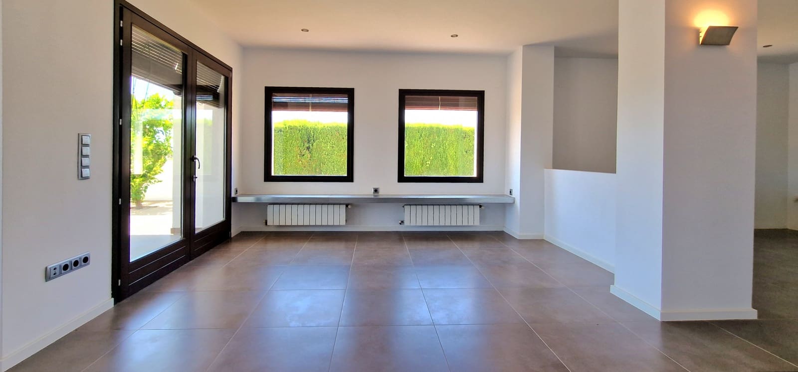 4 soveværelse Villa til salg i Moraira med swimmingpool - € 1.440.000 (Ref: 9136842)