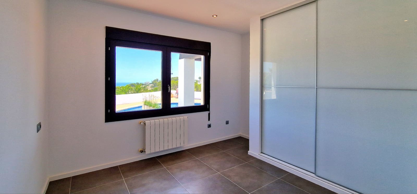 4 soveværelse Villa til salg i Moraira med swimmingpool - € 1.440.000 (Ref: 9136842)