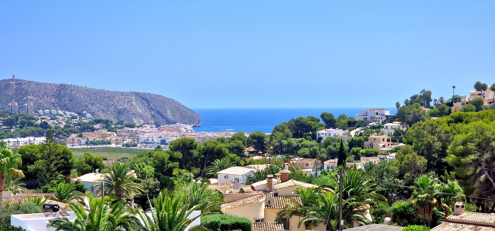 4 soveværelse Villa til salg i Moraira med swimmingpool - € 1.440.000 (Ref: 9136842)