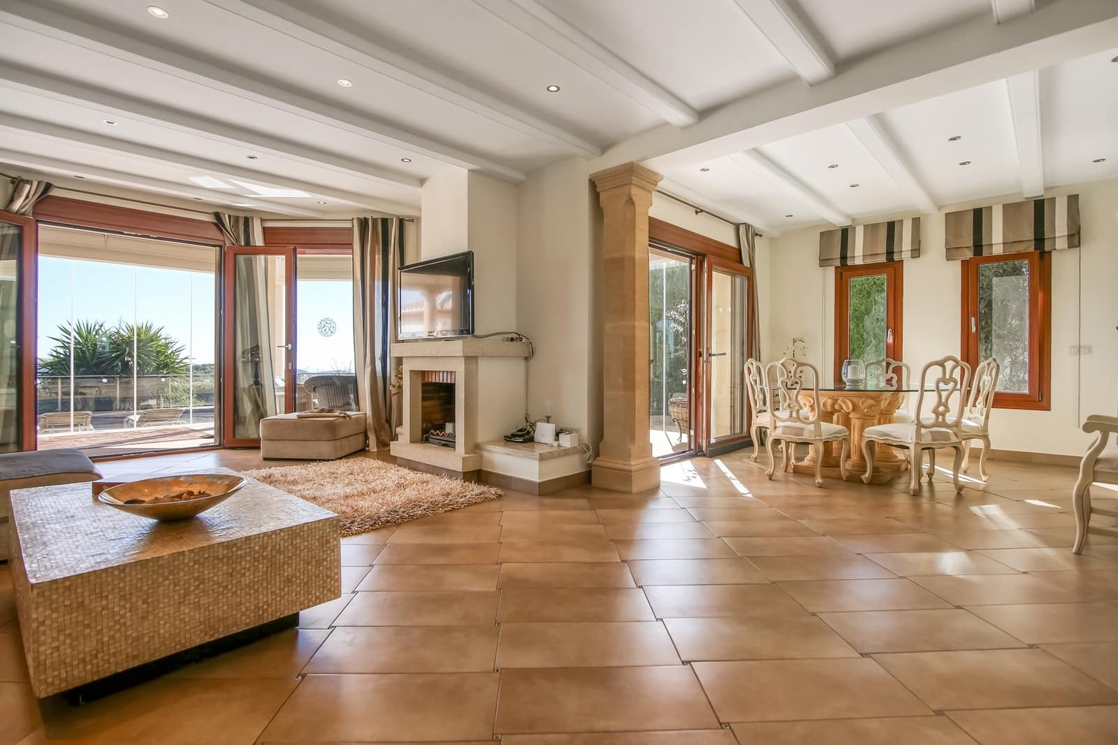 4 soveværelse Villa til salg i Moraira med swimmingpool - € 1.399.000 (Ref: 9146410)