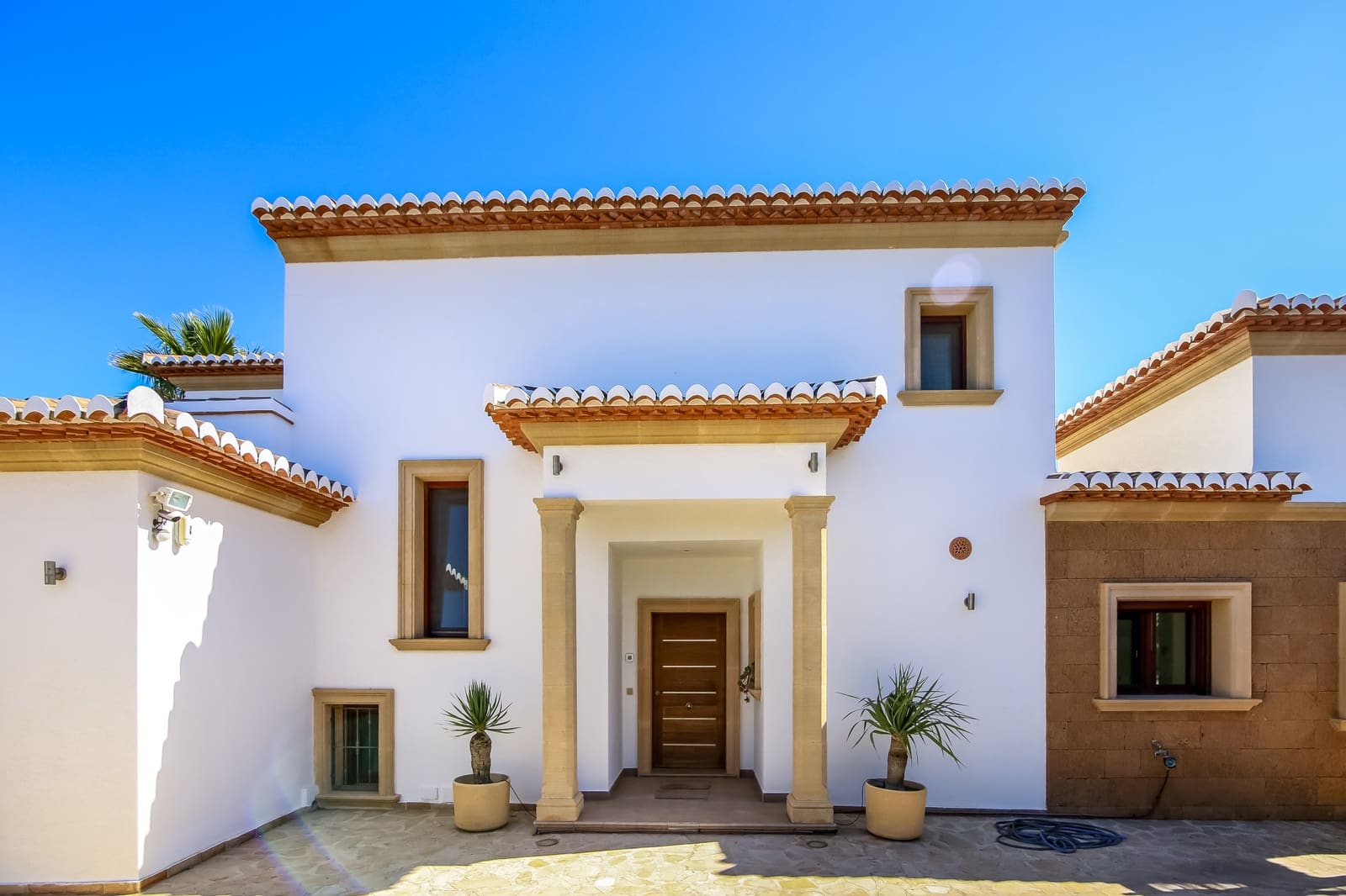 4 soveværelse Villa til salg i Moraira med swimmingpool - € 1.399.000 (Ref: 9146410)