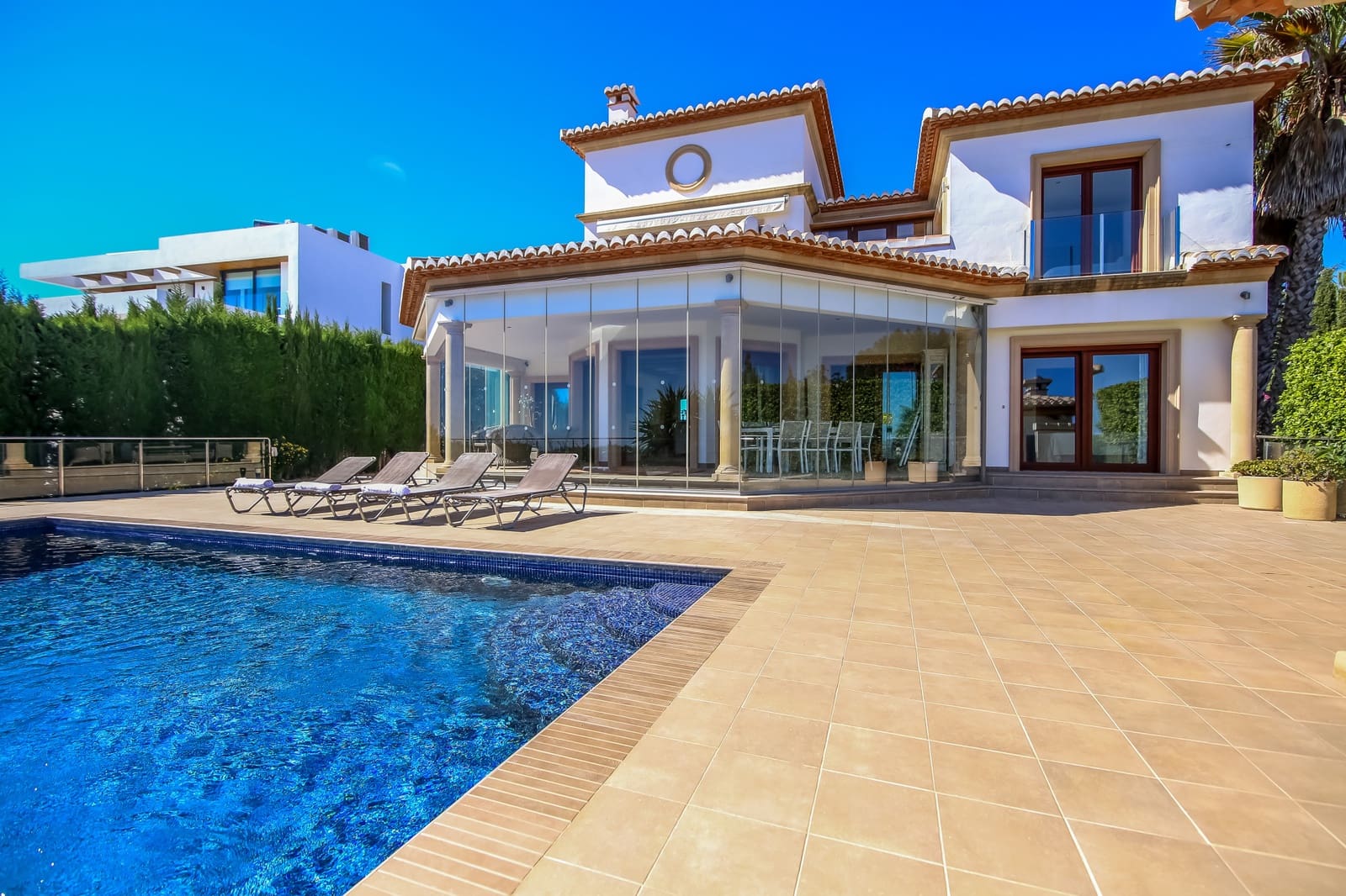 4 soveværelse Villa til salg i Moraira med swimmingpool - € 1.399.000 (Ref: 9146410)