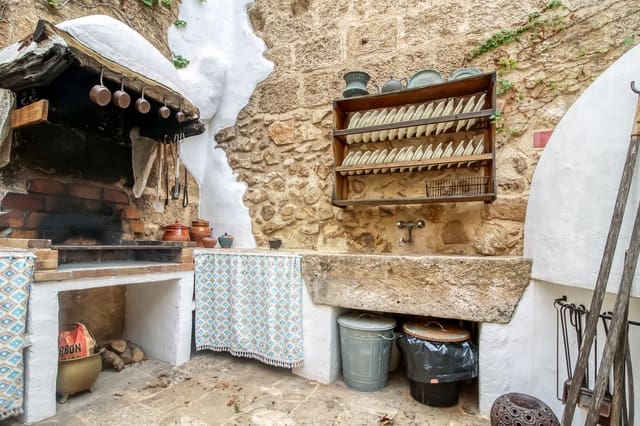 7 bedroom Townhouse for sale in Javea / Xàbia with pool - € 1,995,000 (Ref: 9146411)