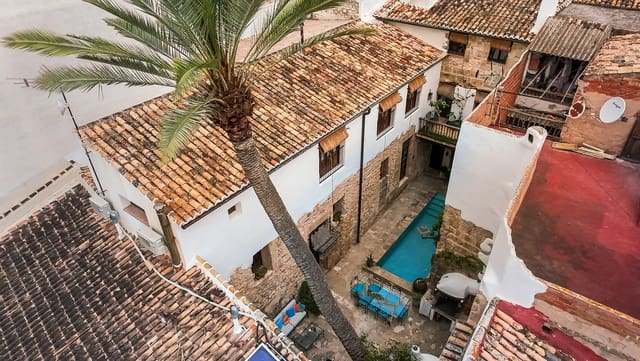 7 bedroom Townhouse for sale in Javea / Xàbia with pool - € 1,995,000 (Ref: 9146411)