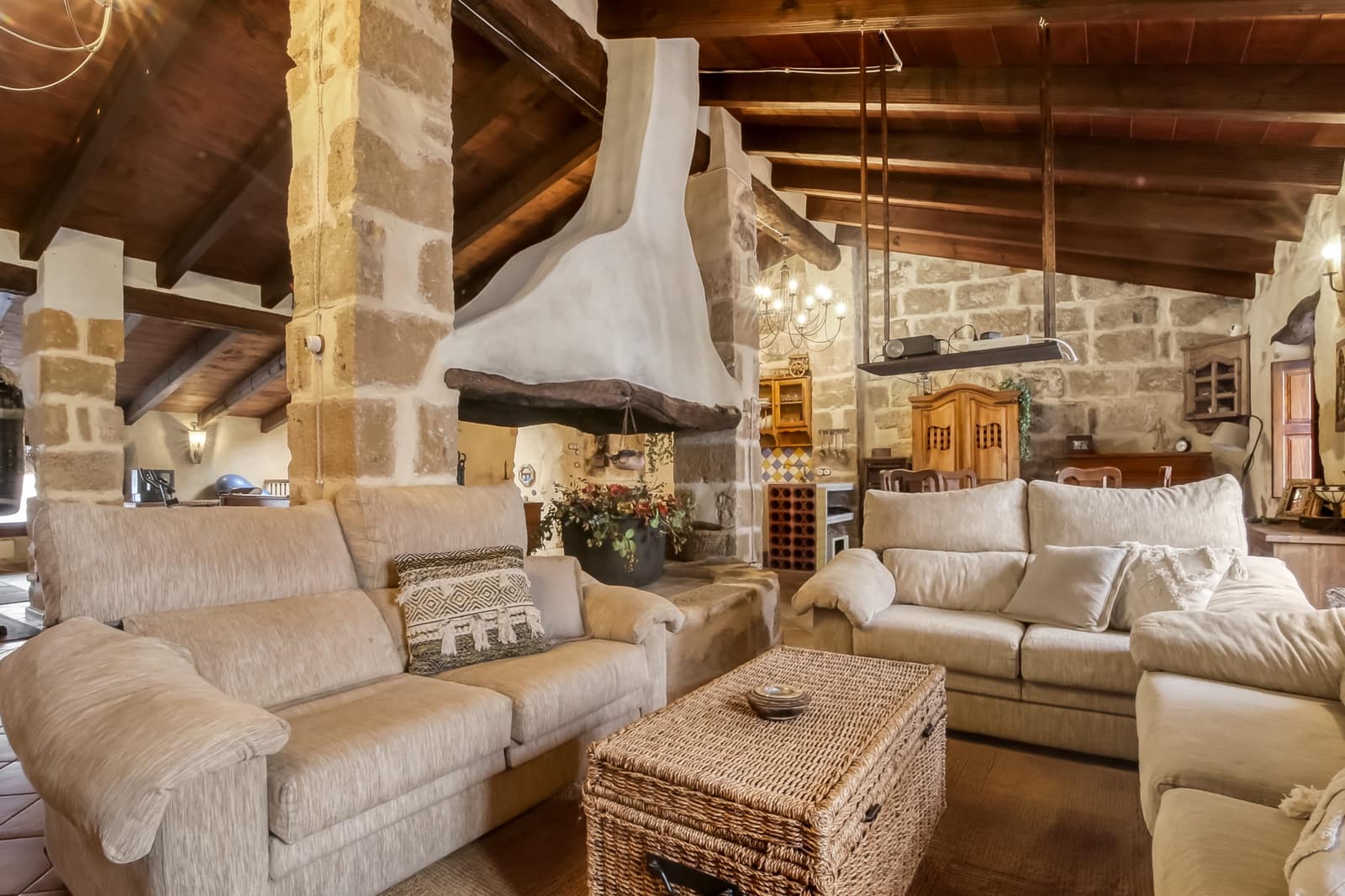 7 soveværelse Byhus til salg i Javea / Xabia med swimmingpool - € 1.995.000 (Ref: 9146411)