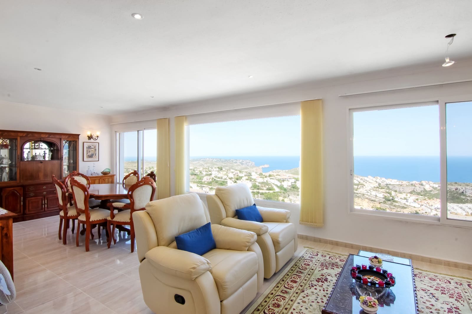 3 quarto Moradia para venda em Cumbre del Sol com piscina - 575 000 € (Ref: 9146706)