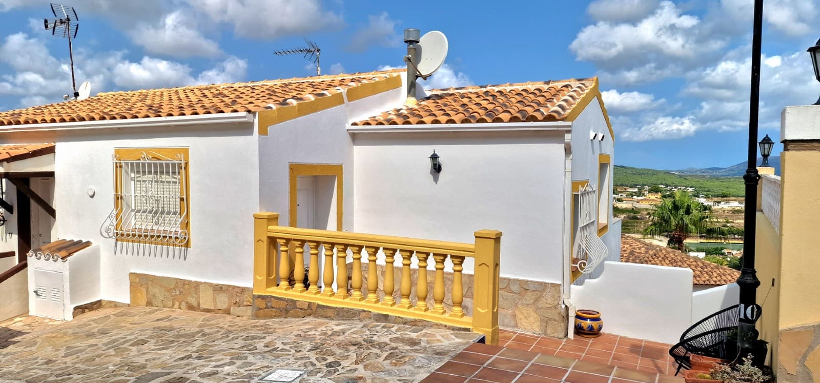 3 soveværelse Semi-Rækkehus til salg i Benitachell / Benitatxell med swimmingpool - € 345.000 (Ref: 9161796)