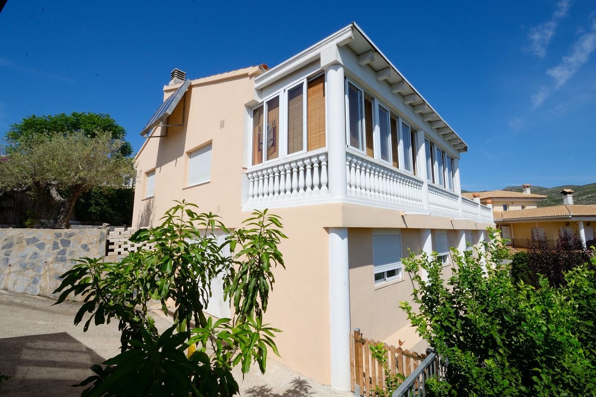 6 soverom Villa til salgs i Rotova med svømmebasseng - € 448 000 (Ref: 9163159)