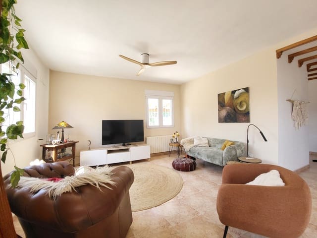 6 soverom Villa til salgs i Rótova med svømmebasseng - € 448 000 (Ref: 9163159)