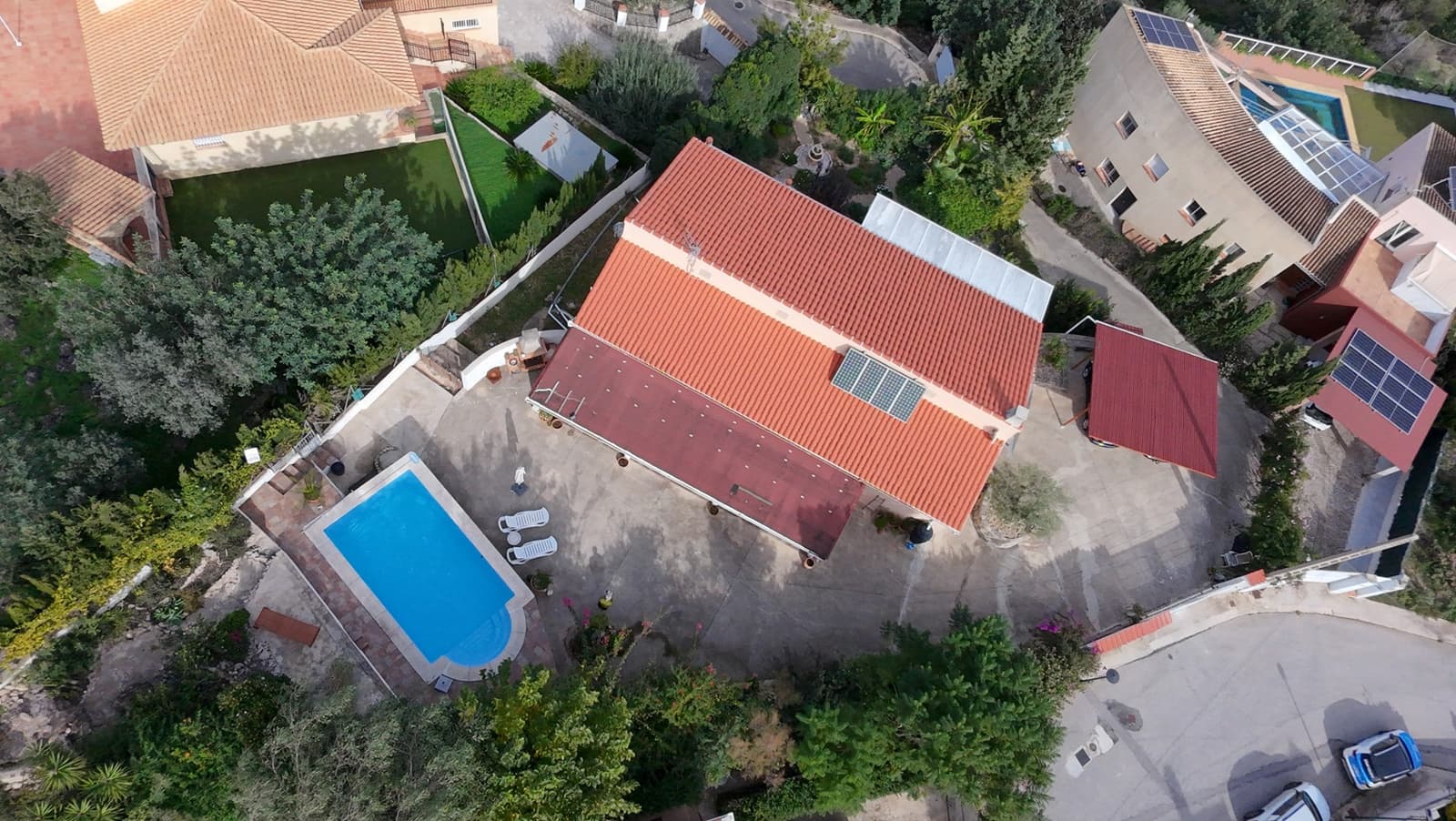 6 soverom Villa til salgs i Rotova med svømmebasseng - € 448 000 (Ref: 9163159)