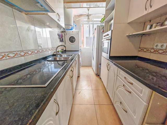 3 makuuhuone Huoneisto myytävänä paikassa Centro ciudad, Javea / Xàbia - 250 000 € (Ref: 9165462)