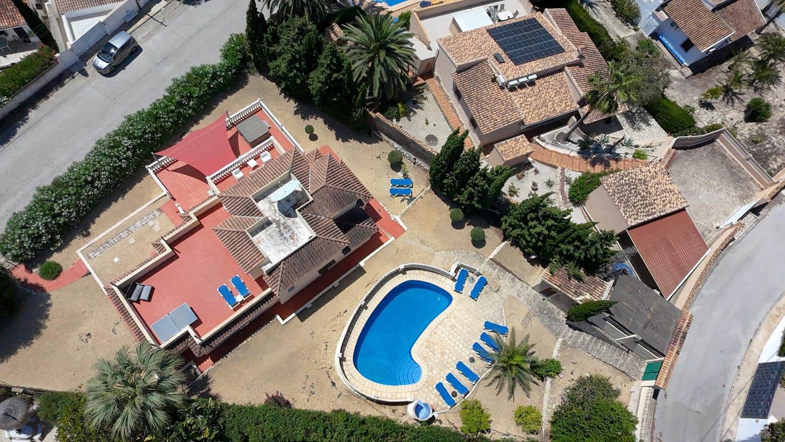 6 soveværelse Villa til salg i Moraira med swimmingpool - € 950.000 (Ref: 9170661)