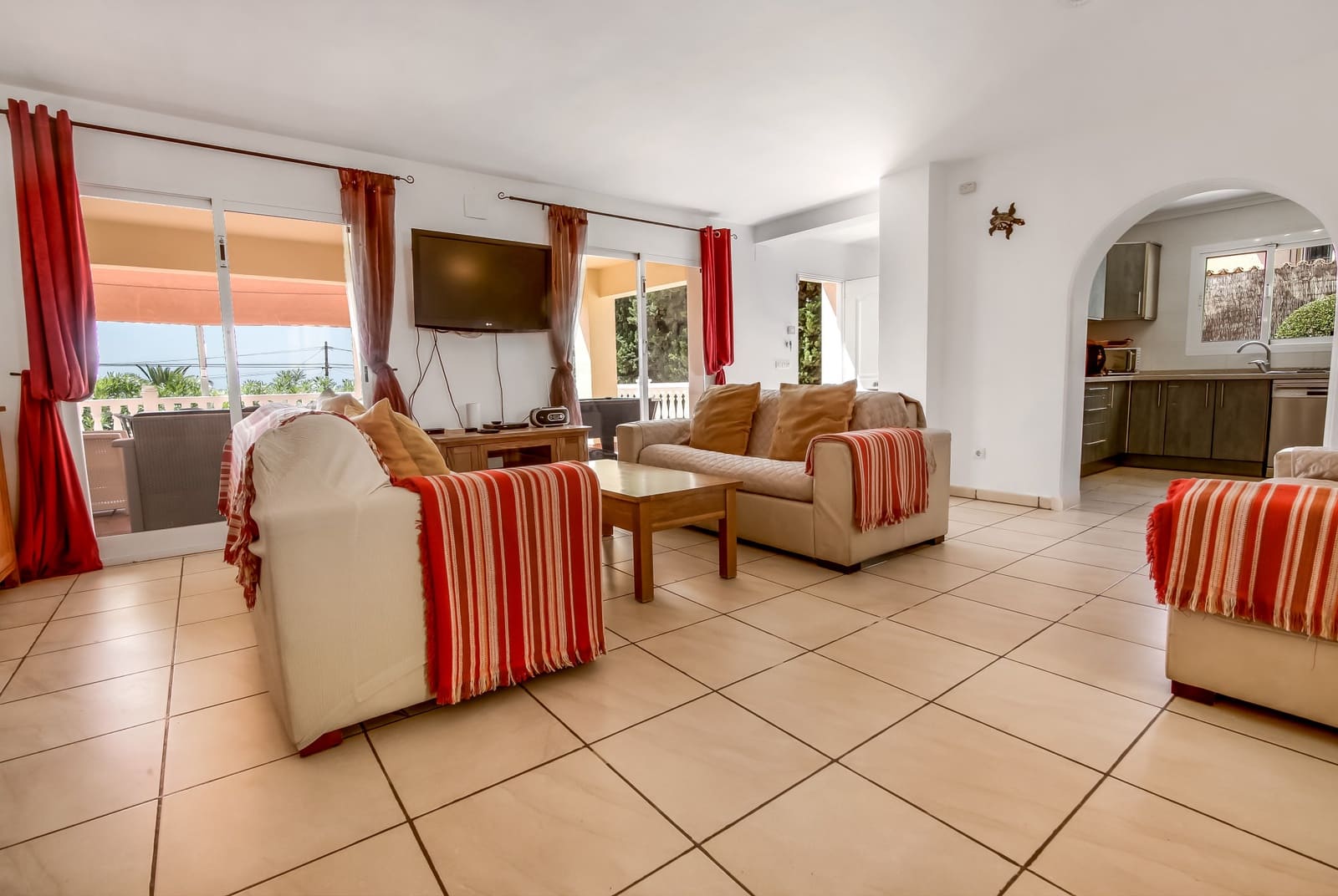 6 soveværelse Villa til salg i Moraira med swimmingpool - € 950.000 (Ref: 9170661)