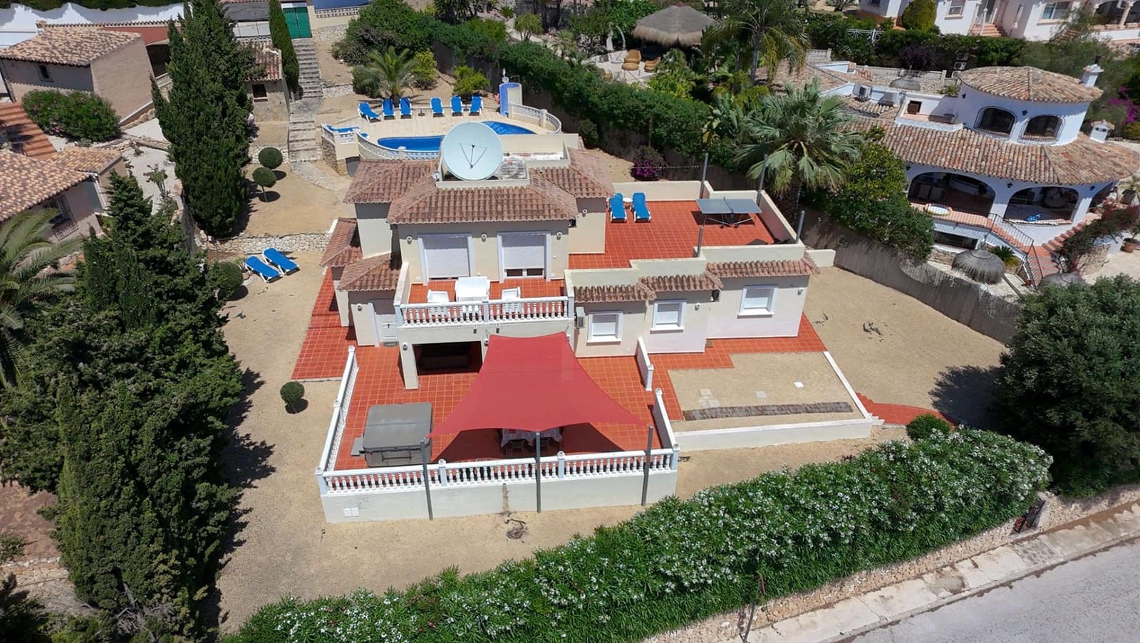 6 soveværelse Villa til salg i Moraira med swimmingpool - € 950.000 (Ref: 9170661)