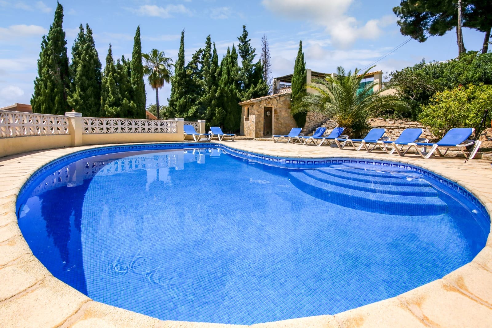 6 soveværelse Villa til salg i Moraira med swimmingpool - € 950.000 (Ref: 9170661)