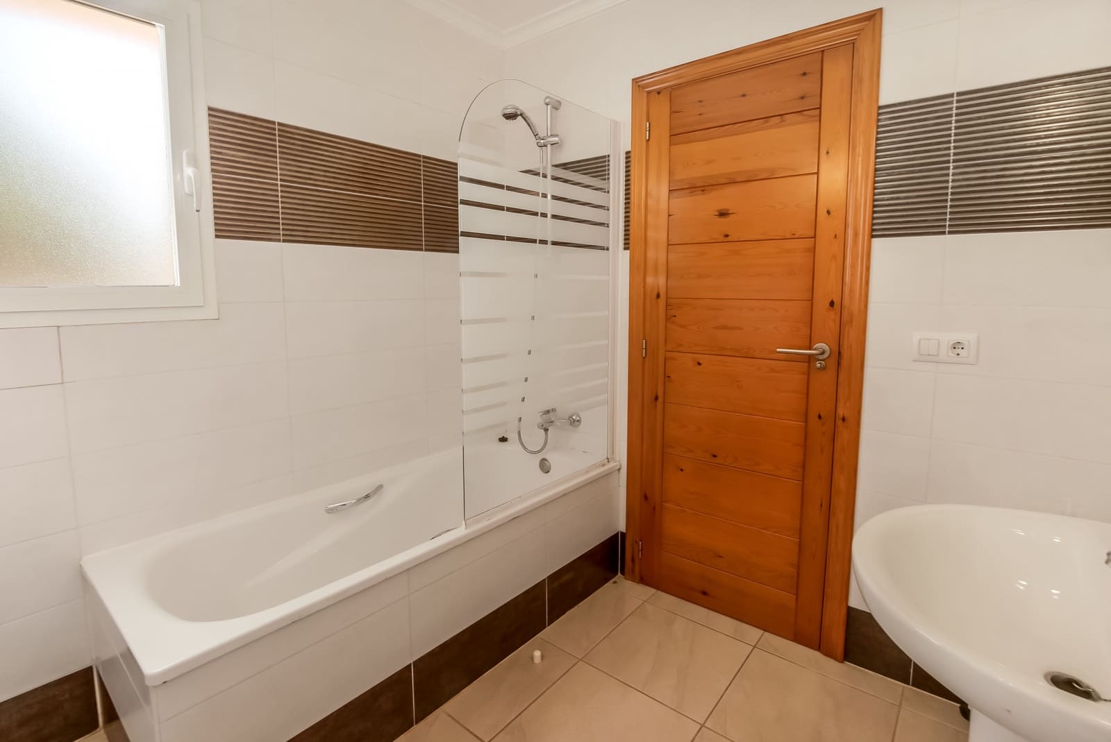 6 soveværelse Villa til salg i Moraira med swimmingpool - € 950.000 (Ref: 9170661)