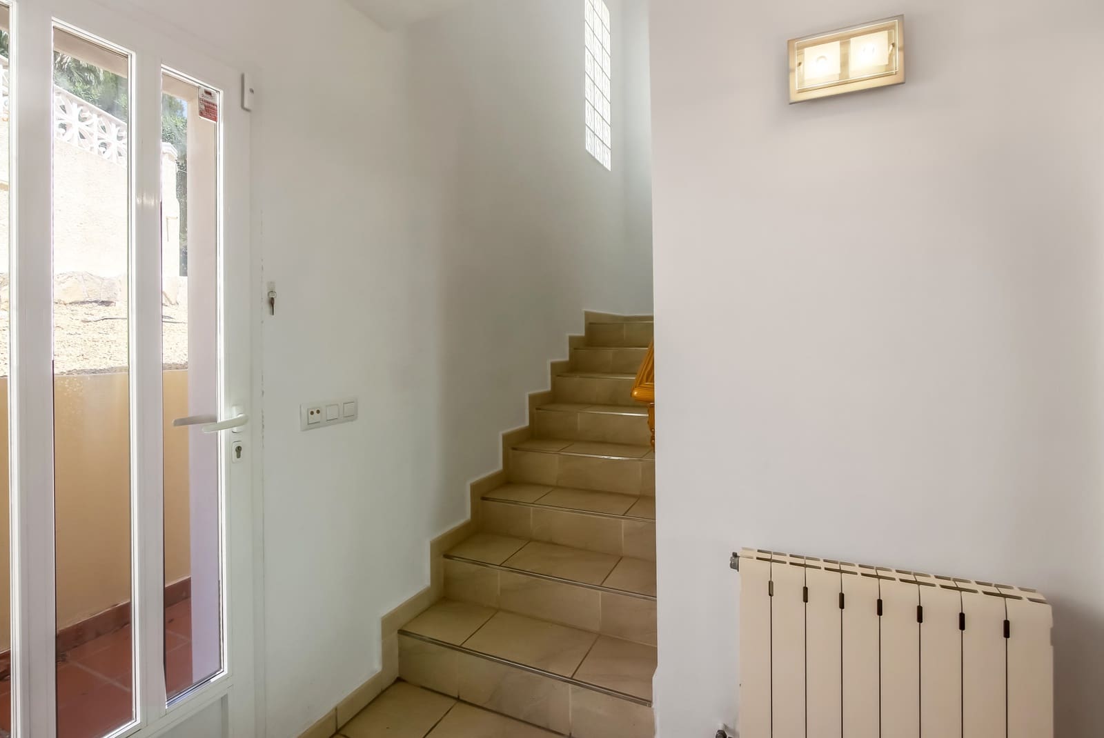 6 soveværelse Villa til salg i Moraira med swimmingpool - € 950.000 (Ref: 9170661)