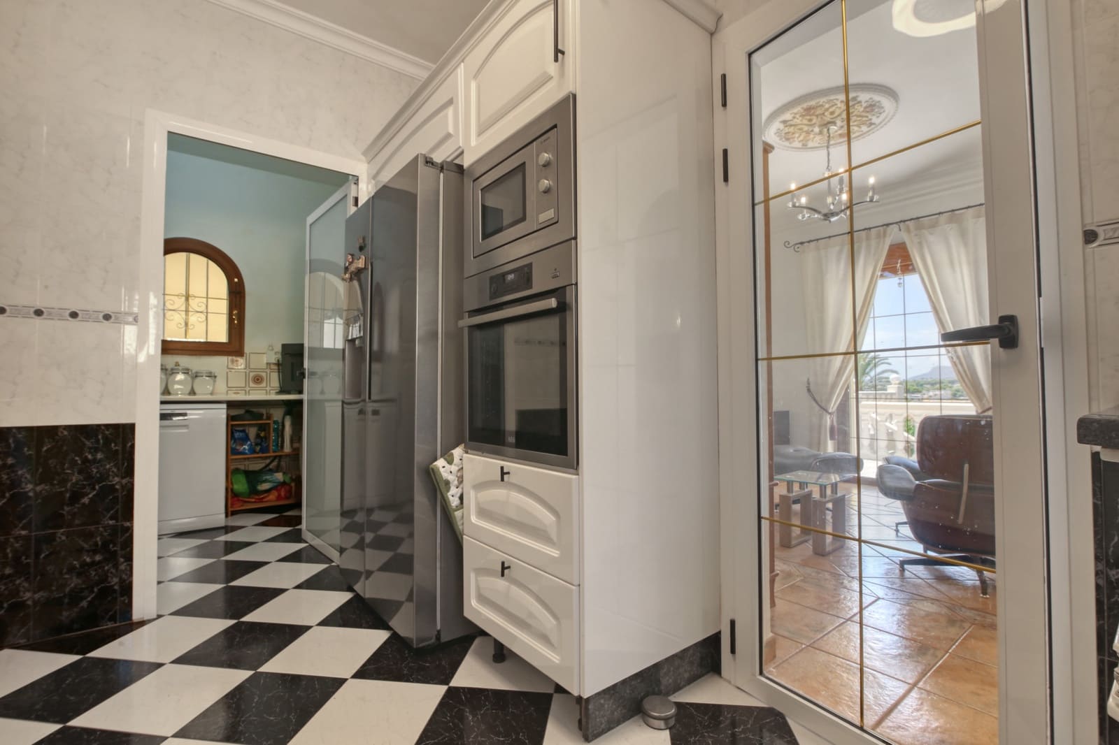 4 soveværelse Villa til salg i Moraira med swimmingpool - € 675.000 (Ref: 9175880)