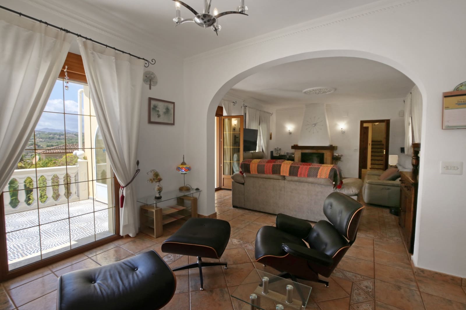 4 soveværelse Villa til salg i Moraira med swimmingpool - € 675.000 (Ref: 9175880)