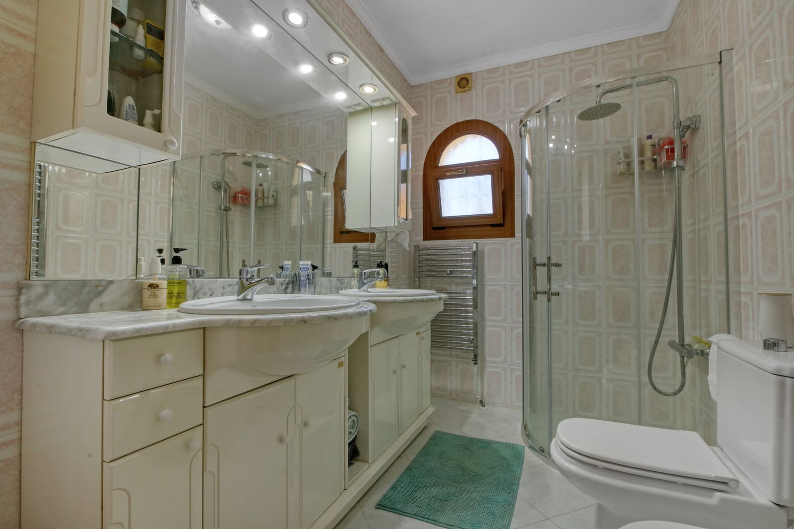 4 soveværelse Villa til salg i Moraira med swimmingpool - € 675.000 (Ref: 9175880)