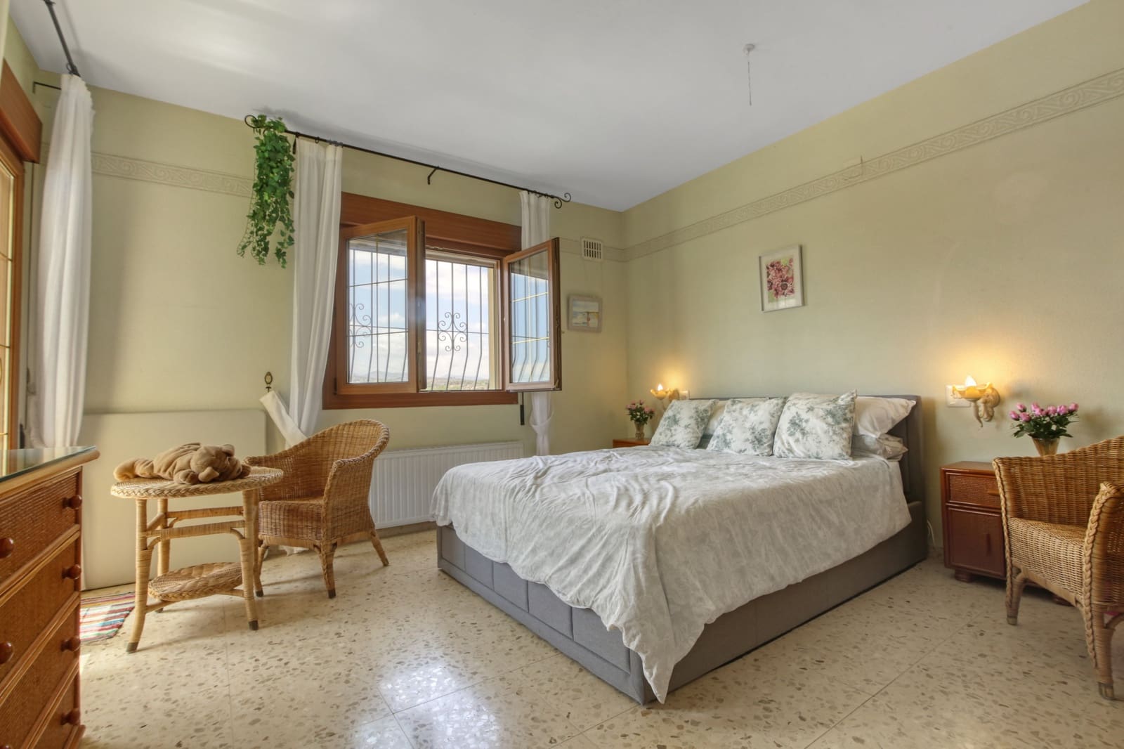 4 soveværelse Villa til salg i Moraira med swimmingpool - € 675.000 (Ref: 9175880)