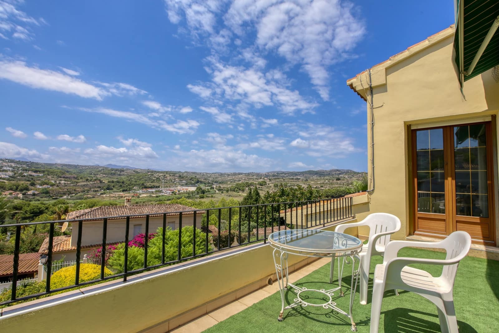 4 soveværelse Villa til salg i Moraira med swimmingpool - € 675.000 (Ref: 9175880)