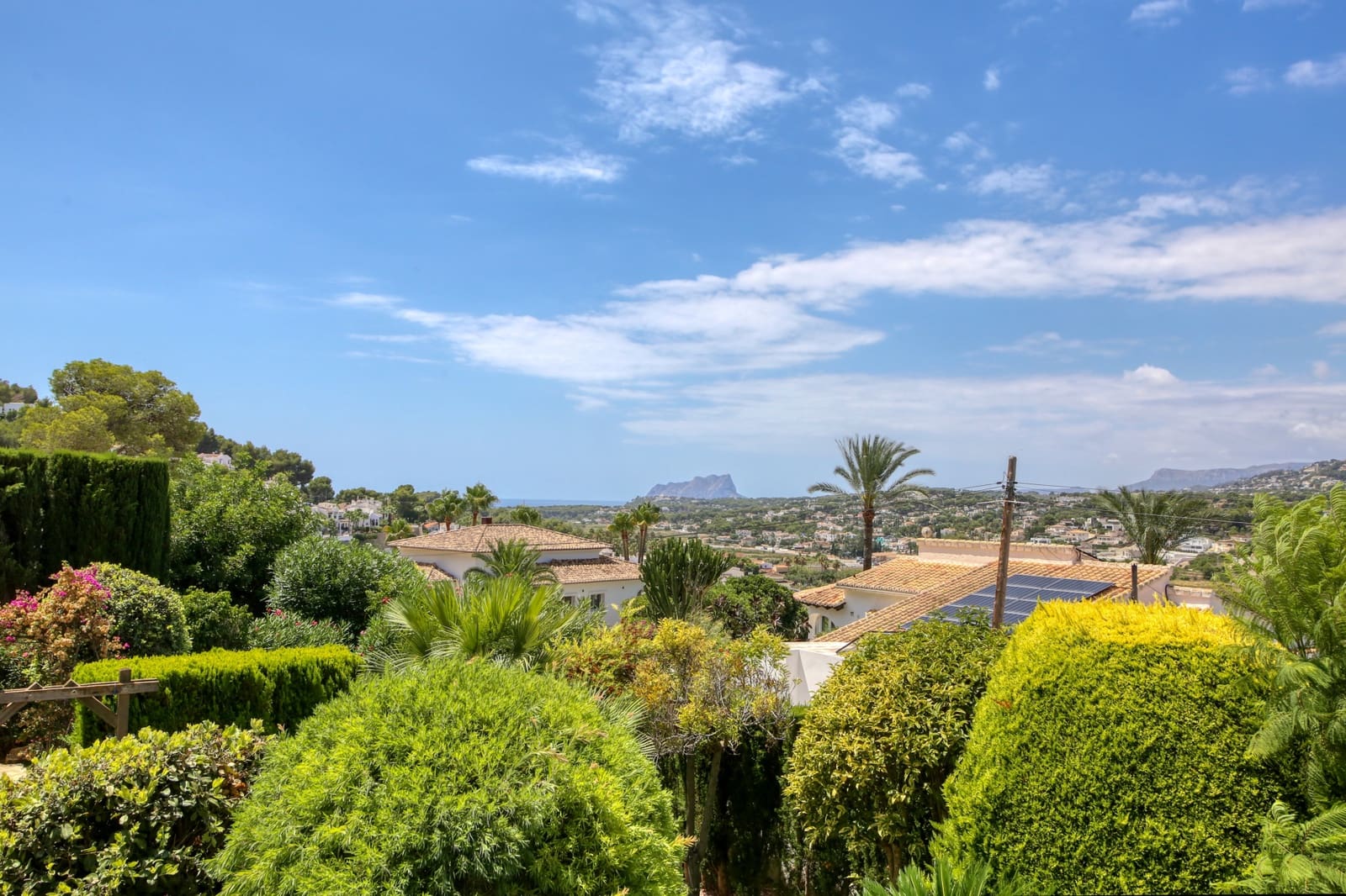 4 soveværelse Villa til salg i Moraira med swimmingpool - € 675.000 (Ref: 9175880)