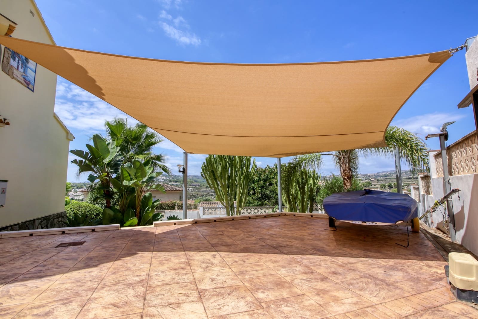 4 soveværelse Villa til salg i Moraira med swimmingpool - € 675.000 (Ref: 9175880)