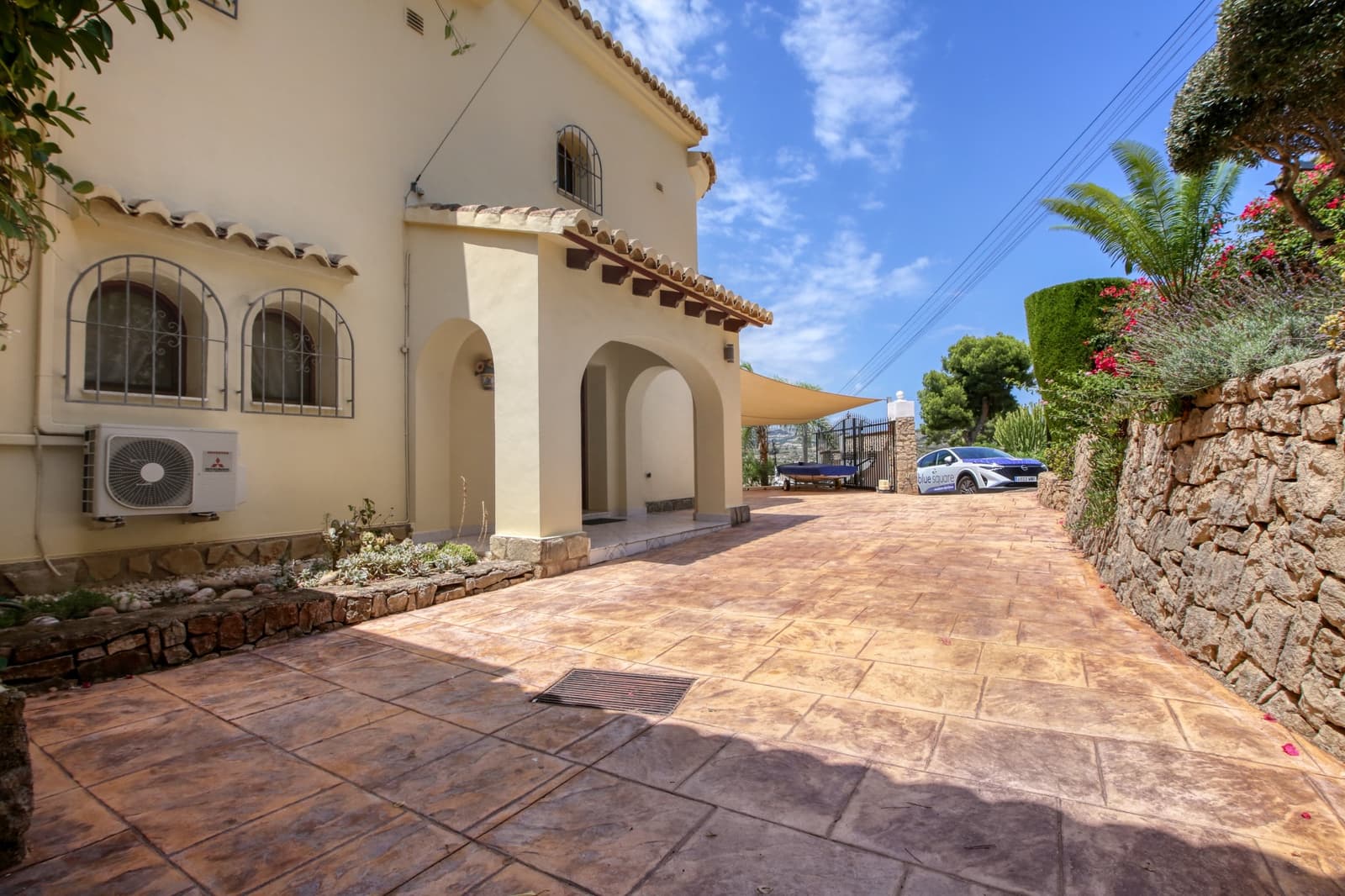 4 soveværelse Villa til salg i Moraira med swimmingpool - € 675.000 (Ref: 9175880)