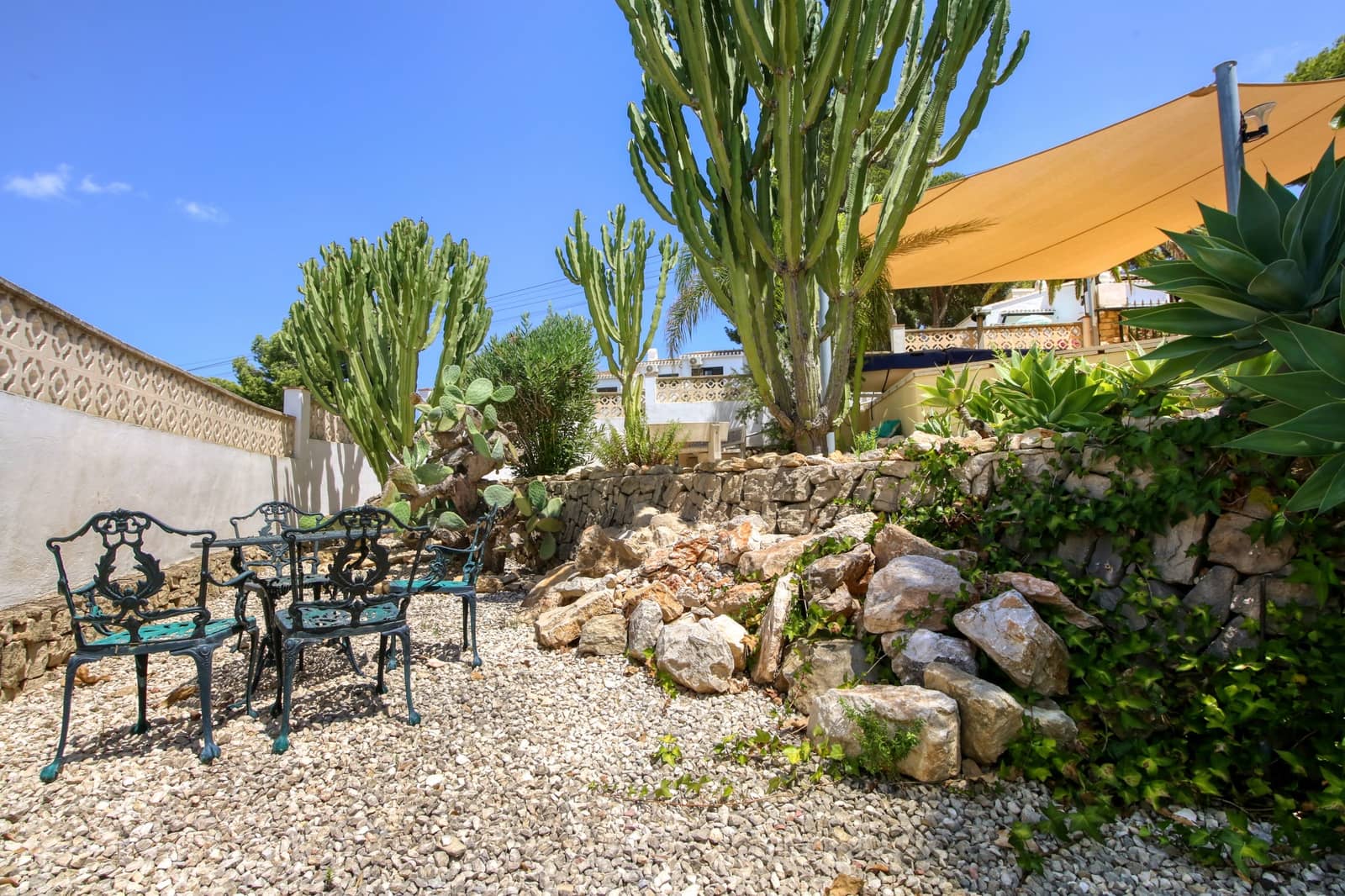 4 soveværelse Villa til salg i Moraira med swimmingpool - € 675.000 (Ref: 9175880)