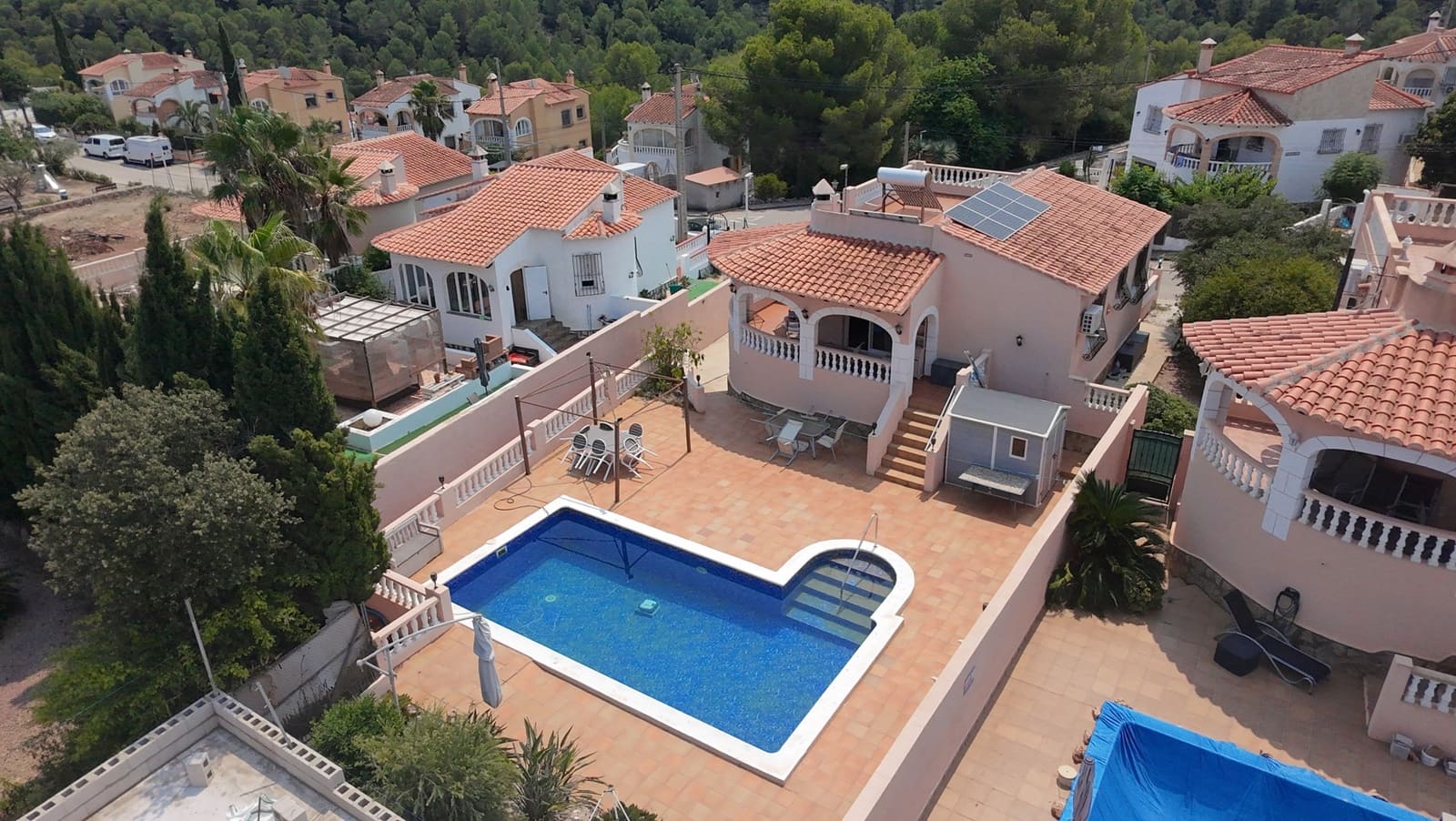 3 soveværelse Villa til salg i Oliva med swimmingpool - € 274.999 (Ref: 9180437)