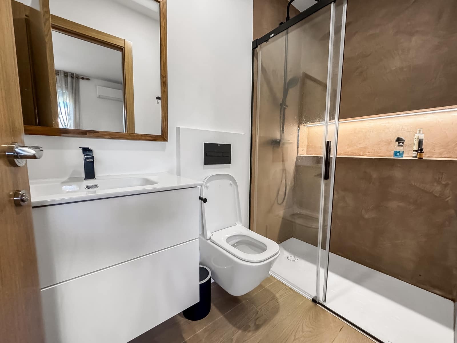 4 sypialnia Willa na sprzedaż w Javea / Xabia z basenem - 699 000 € (Ref: 9200243)