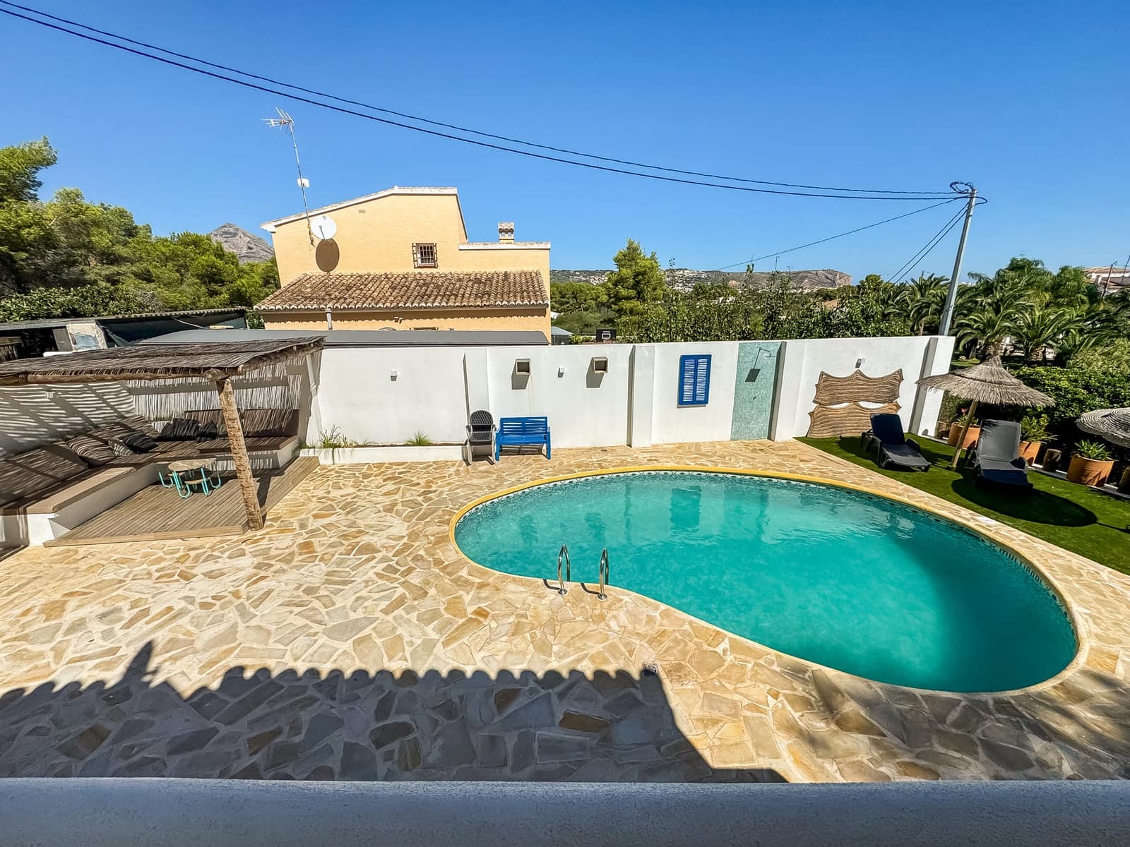 4 sypialnia Willa na sprzedaż w Javea / Xabia z basenem - 699 000 € (Ref: 9200243)