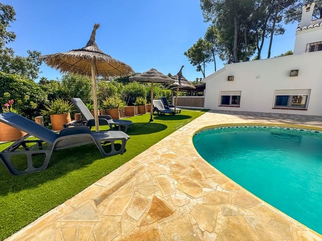 4 slaapkamer Villa te koop in Cap Martí - El Tossalet - Pinomar, Javea / Xàbia met zwembad - € 699.000 (Ref: 9200243)
