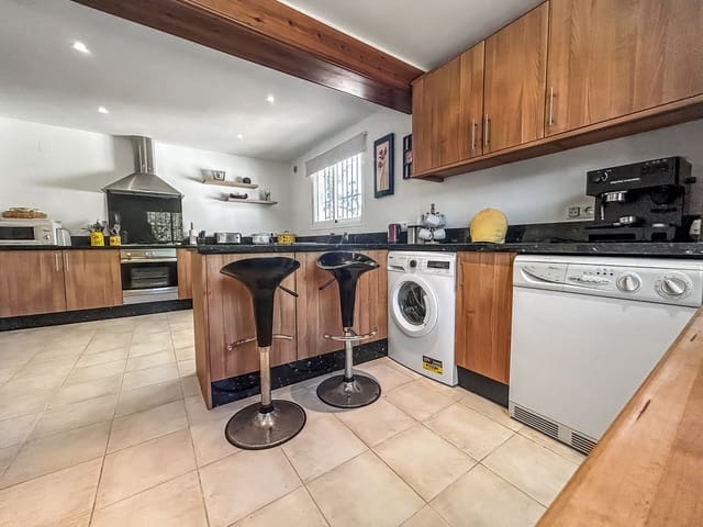 3 bedroom Villa for sale in La Granadella  - Costa Nova, Javea / Xàbia with pool - € 625,000 (Ref: 9205676)