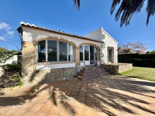 3 bedroom Villa for sale in La Granadella  - Costa Nova, Javea / Xàbia with pool - € 625,000 (Ref: 9205676)