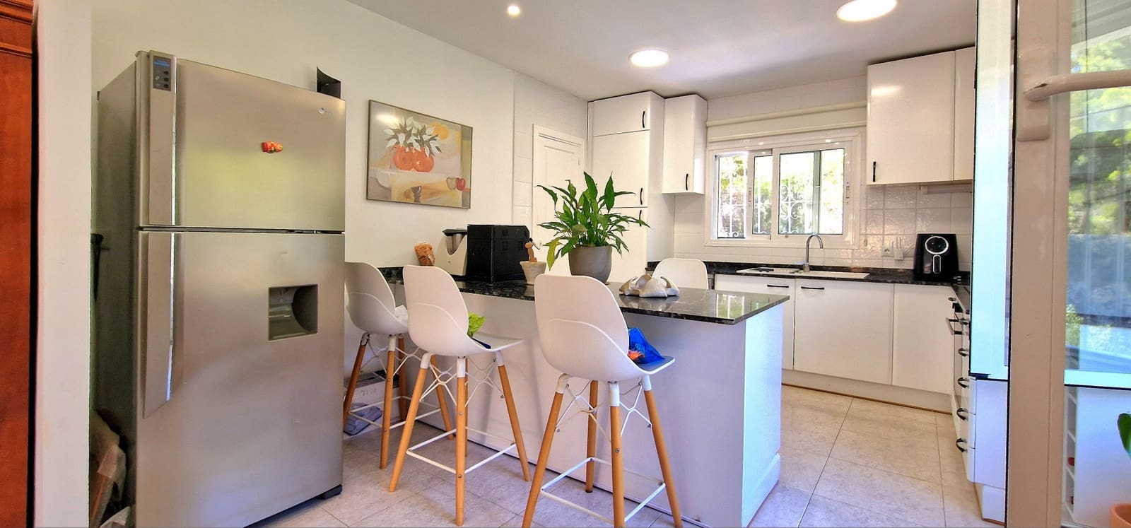 4 makuuhuone Huvila myytävänä paikassa Benissa mukana uima-altaan - 620 000 € (Ref: 9207765)