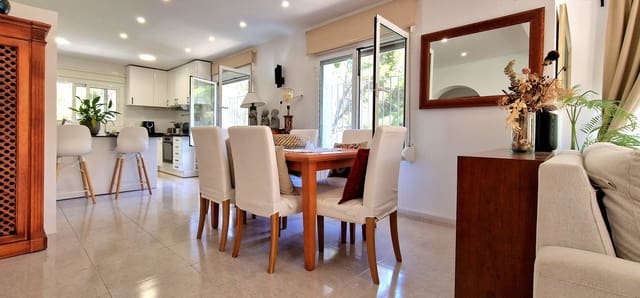 Chalet de 4 habitaciones en Benissa en venta con piscina - 620.000 € (Ref: 9207765)
