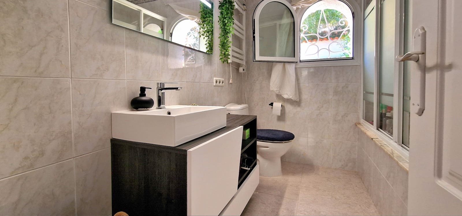 4 makuuhuone Huvila myytävänä paikassa Benissa mukana uima-altaan - 620 000 € (Ref: 9207765)