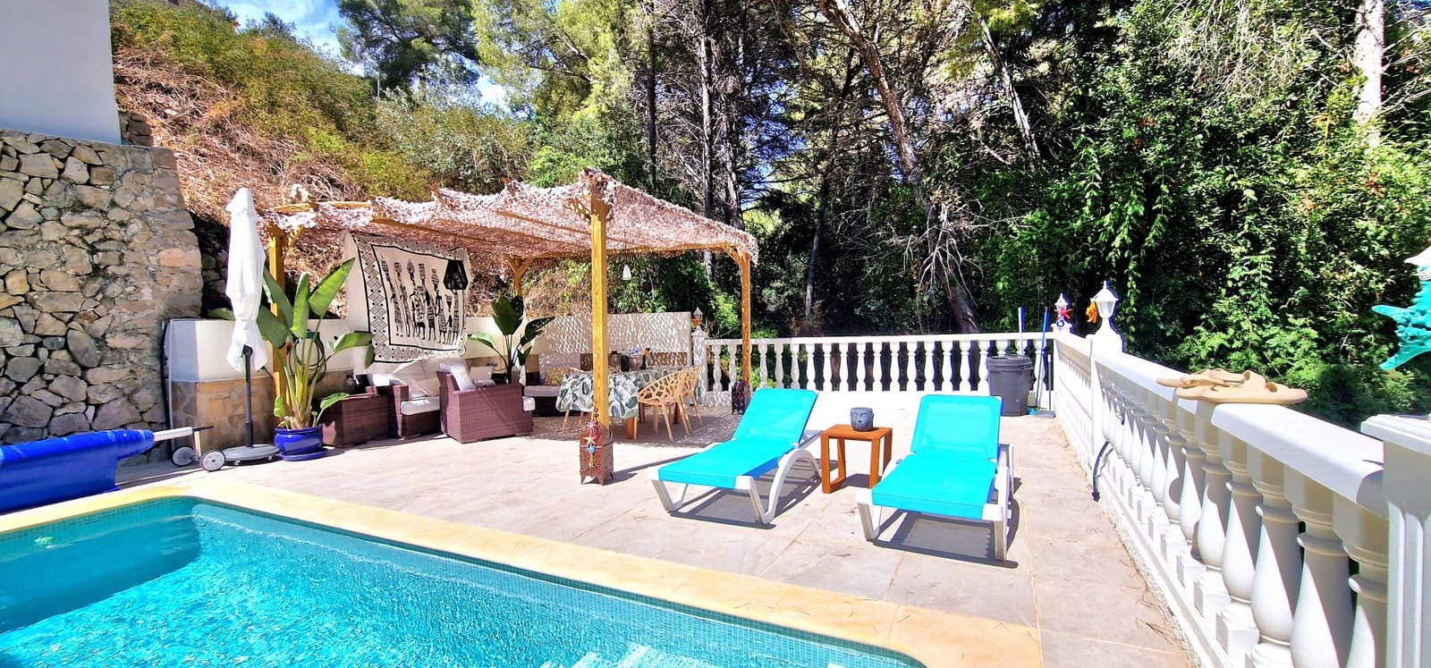 4 makuuhuone Huvila myytävänä paikassa Benissa mukana uima-altaan - 620 000 € (Ref: 9207765)