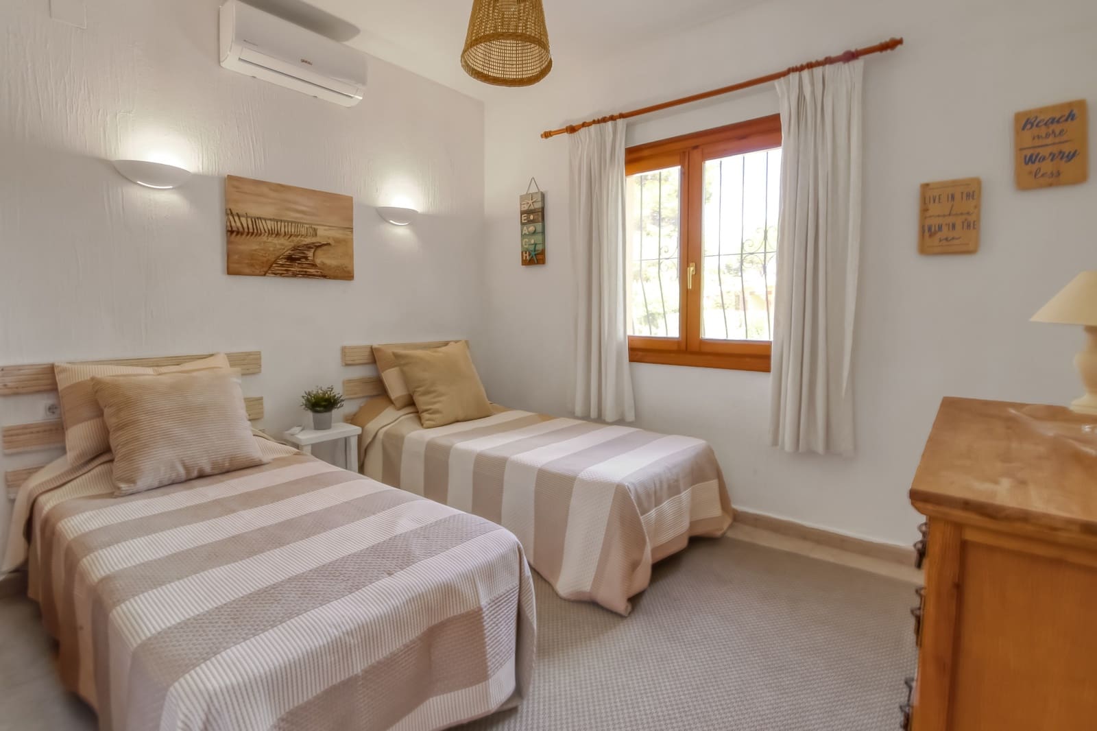 3 Zimmer Villa zu verkaufen in Moraira mit Pool - 665.000 € (Ref: 9211742)