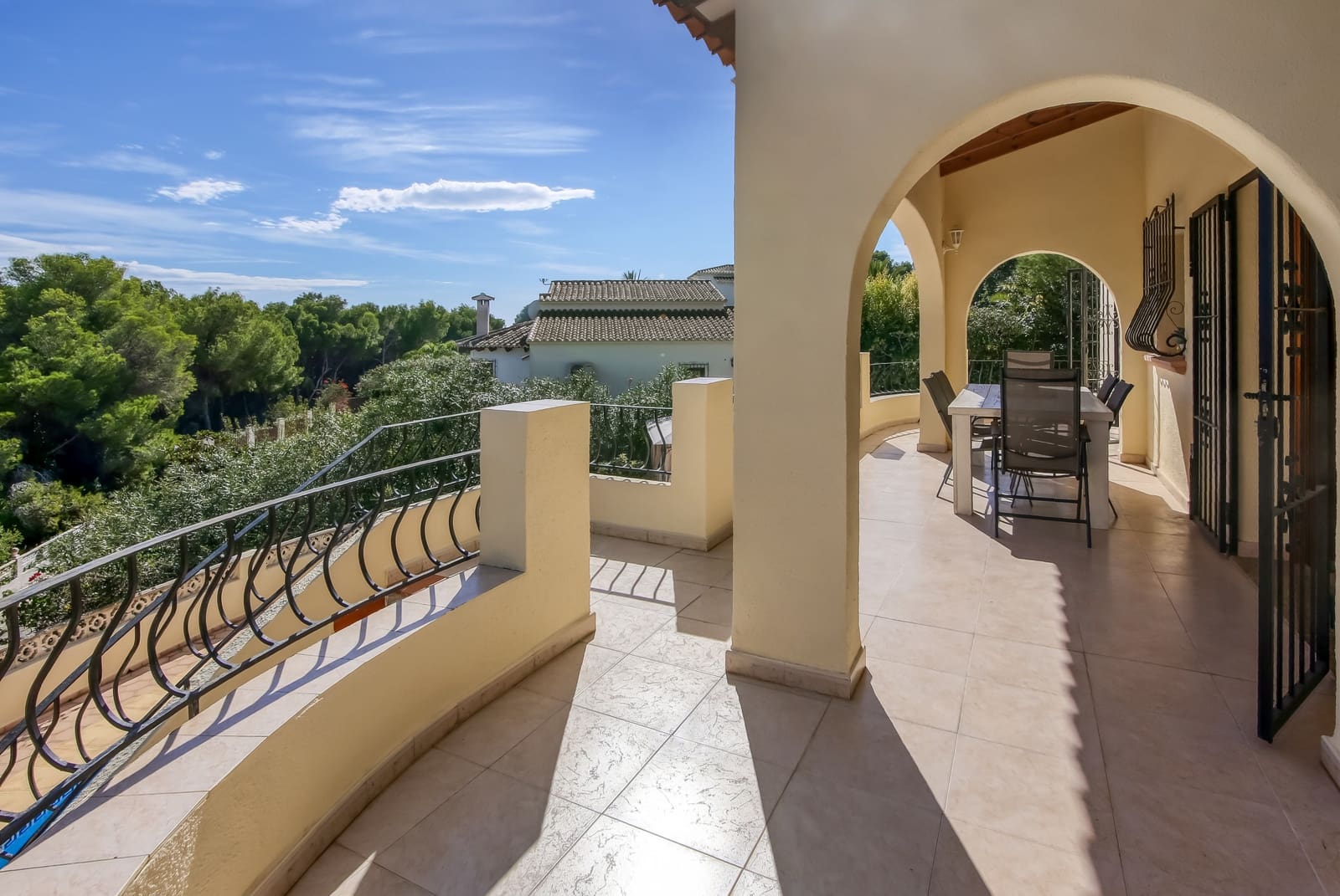 3 Zimmer Villa zu verkaufen in Moraira mit Pool - 665.000 € (Ref: 9211742)