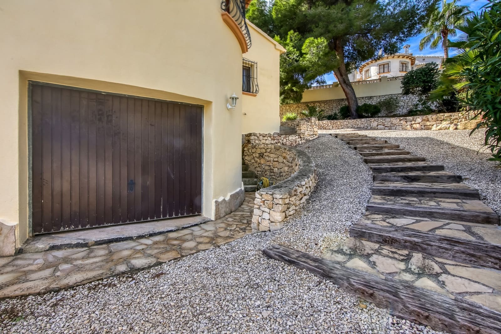 3 Zimmer Villa zu verkaufen in Moraira mit Pool - 665.000 € (Ref: 9211742)