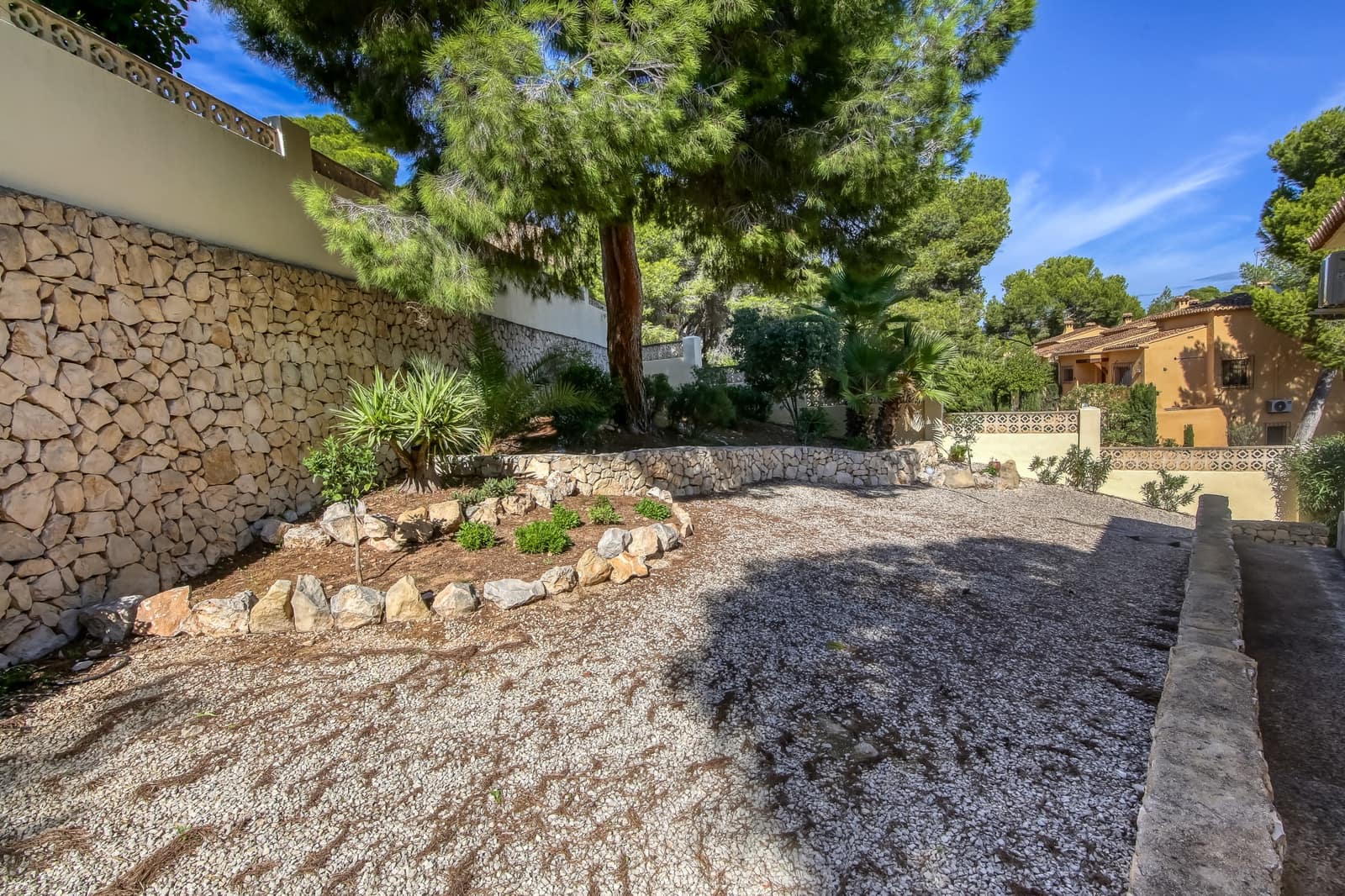 3 Zimmer Villa zu verkaufen in Moraira mit Pool - 665.000 € (Ref: 9211742)