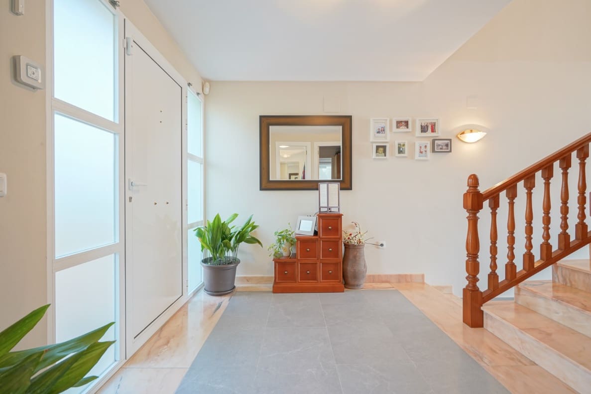 4 sypialnia Willa na sprzedaż w Cumbre del Sol z basenem - 750 000 € (Ref: 9216977)