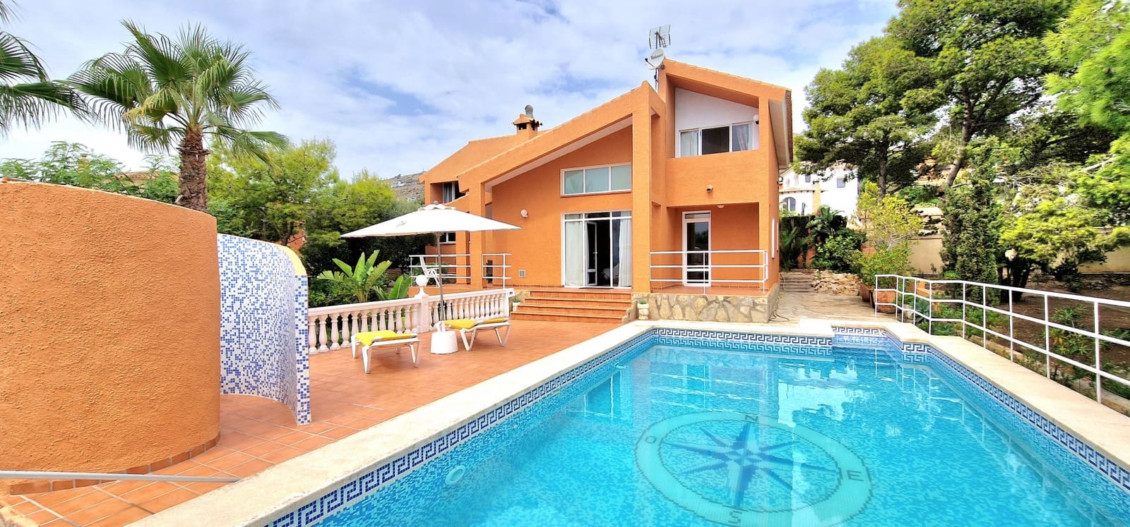 4 sypialnia Willa na sprzedaż w Cumbre del Sol z basenem - 750 000 € (Ref: 9216977)