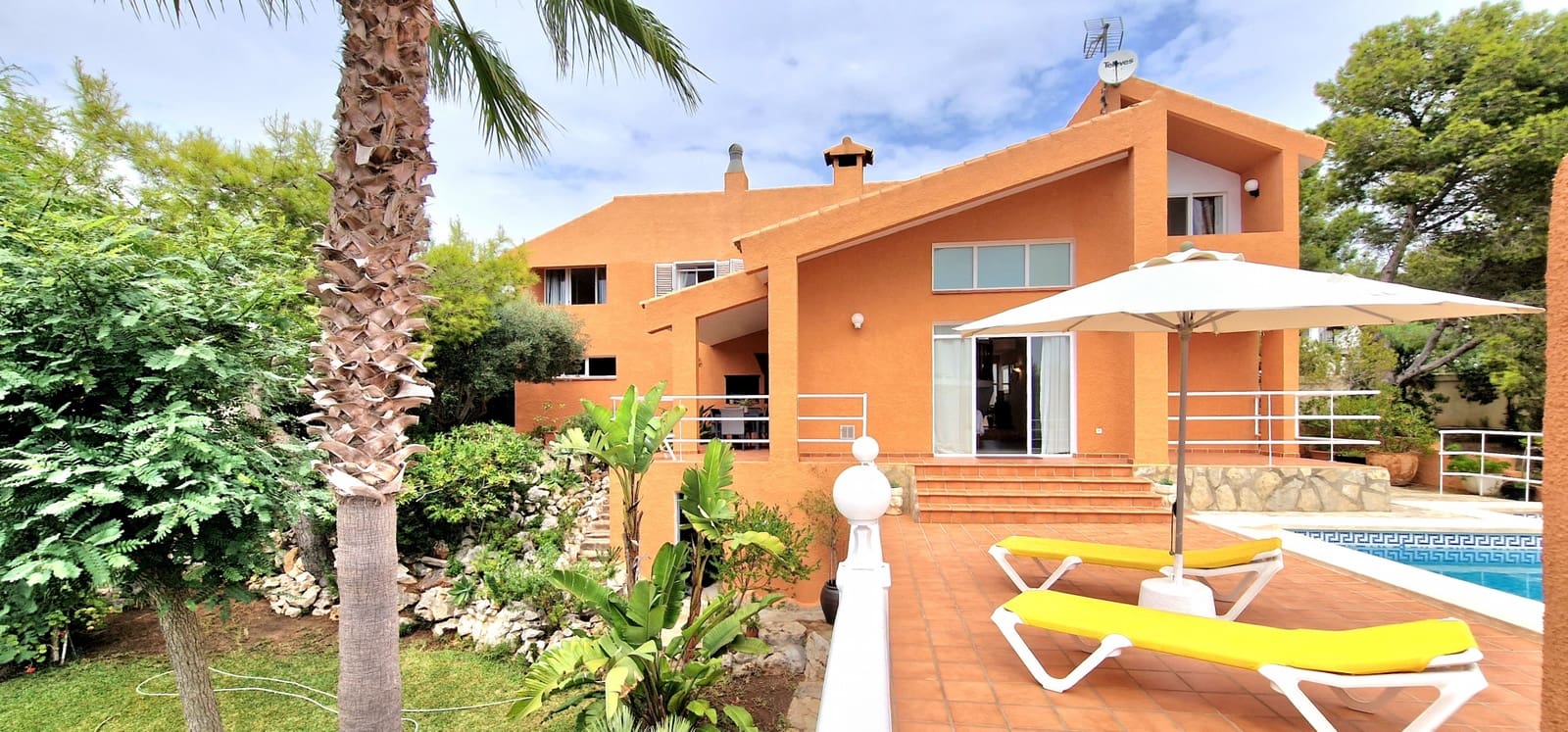 4 sypialnia Willa na sprzedaż w Cumbre del Sol z basenem - 750 000 € (Ref: 9216977)